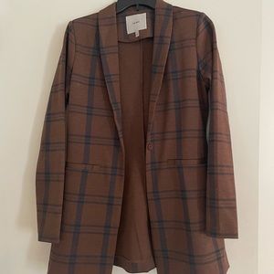 Women’s oversize blazer